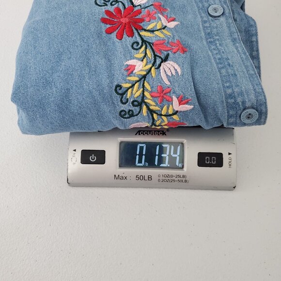 Passion-I Womens Floral Hummingbird Embroidered Button Front Denim Top Size XL - Picture 7 of 7